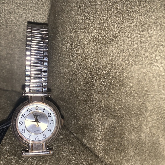 23.9mm Gruen Precision Watch Gold Silver Tone Quartz GP552L-245-PC21 Diamond‎ main image 4